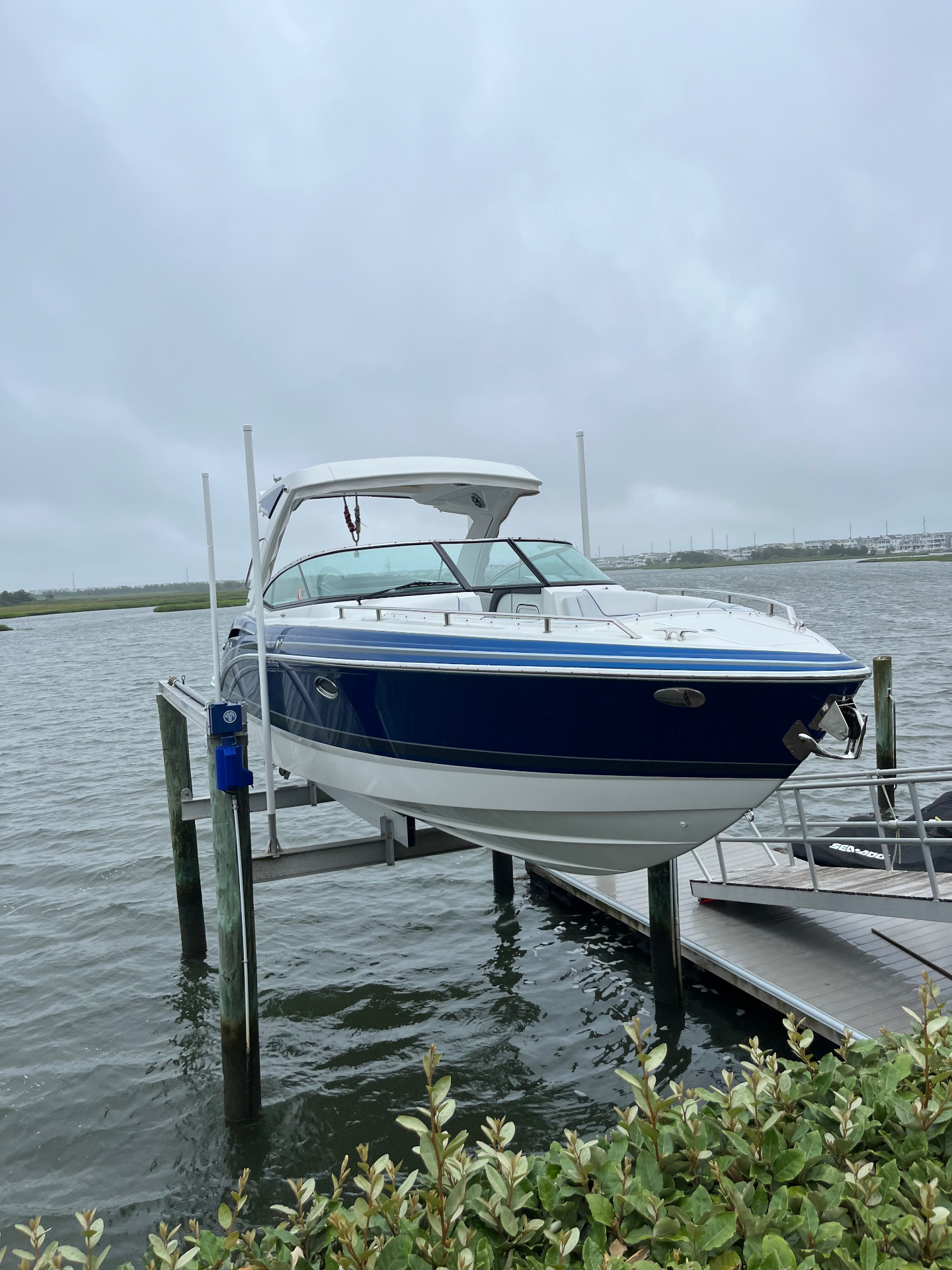 Blue hull on lift